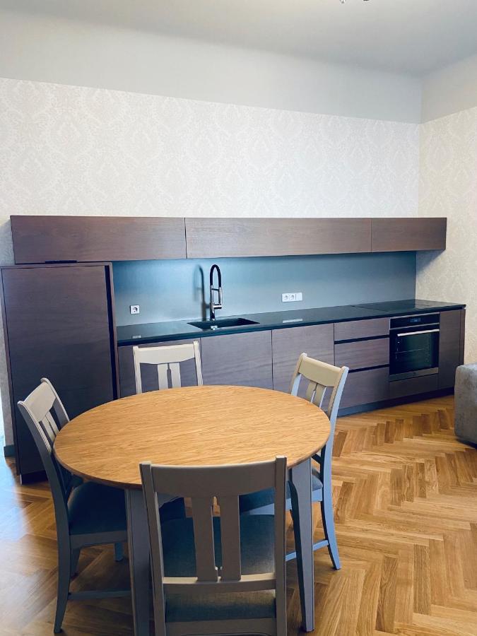 Roze Republikas Apartments Liepāja Exteriér fotografie